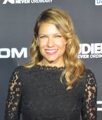 Kiele Sanchez — Wikipédia