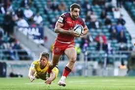 Et une dernière chance pour la rochelle de garnir enfin son armoire à les couleurs rouge et noir du stade toulousain, pascal les arbore fièrement à l'avant de son vélo, avec un fanion glissé devant sa sacoche. Une Statue Pour Mallia L Iss Klaxonne La Finale Toulouse La Rochelle Vue Par Les Reseaux Sociaux Actu Rugby