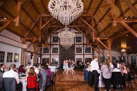 Dreaming of a rustic wedding? Best Northern Virginia Wedding Venues Megan Rei Photography