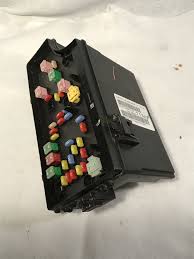 Fuse panel layout diagram parts: 06 10 Chrysler Pt Cruiser Fuse Relay Junction Box Power Module Tipm P56049719ap Chrysler