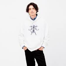 Dragon ball is a globally beloved manga that has been adapted into an iconic television anime. Uniqlo S New Dragon Ball T Shirts And Hoodies Modeled For The First Time Photos Soranews24 Japan News
