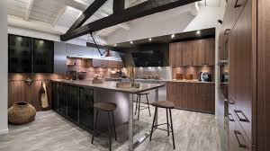 Les solutions d'aménagement de tiroirs de cuisine chez mobalpa situés habituellement sous le plan de travail, les tiroirs permettent le rangement des petits objets et ustensiles de cuisine. Mobalpa Vivre Sa Cuisine