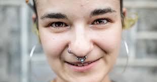 I Capture People Without Their 'Masks' By Getting Very Close To Them