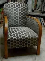 Refection Siege Et Fauteuil Beatrice Huard Tapissier Saint Brieuc Fauteuil Deco Fauteuil Art Deco Diy Fauteuil