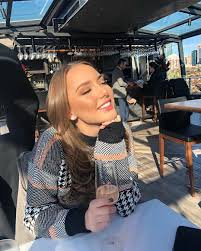 Jun 06, 2018 · eminem's daughter hailie jade scott is breaking her silence about her tight relationship with her father. 11 Things You Need To Know About Eminem S Daughter Hailie Scott Narcity