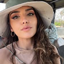 Anthea (@antheadorsi) • Instagram photos and videos