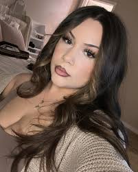 Lucky Lashes & Cosmetics added...