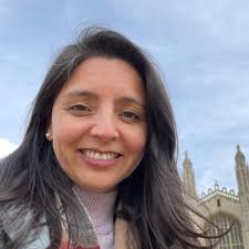 Lissette Aviles's Instagram, Twitter & Facebook