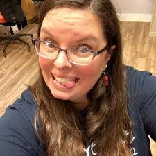 Tabitha Hurst's Instagram, Twitter & Facebook