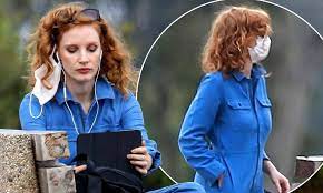 Andrew garfield, jessica chastain to star as jim and tammy faye bakker in biopic the biopic also will depict a number of other evangelicals who were prominent during the 1980s, including. Jessica Chastain Steps Out In A Blue Boilersuit And A Facemask As She Enjoys A Sunset Stroll In La Daily Mail Online