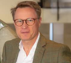 Royal Academy of Engineering Fellows 2023