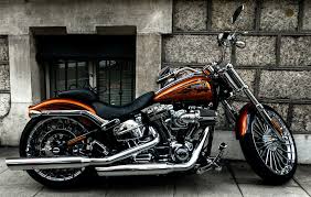 Dengan dominan warna hijau, biru dan kuning. Harley Davidson Wallpapers Free Hd Download 500 Hq Unsplash