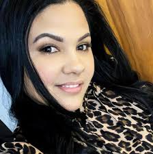 Cuando el amor es verdadero, el interés se nota: la distancia y el miedo no  importan, y arriesgar nunca es un problema. Porque lo importante no son los  tiempos, es la persona;