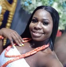 Mom's emotional drop off at college