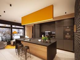 Decoration Coloree Accrocheur Dans Une Maison Contemporaine Modele De Cuisine Moderne Cuisine Noire Cuisine Moderne