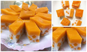 Resepi talam ubi kayu bahagian bawah 2 cawan ubi yang(telah diparut dan dibuang air pahitnya) 1/2 cawan tepung gandum 2. Tengok Pun Dah Tahu Sedap Ini Dia Cara Buat Kuih Talam Keledek Oren Yang Lemak Berkrim Daily Makan