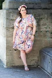 Mit der folgenden zizzi kleid bestseller tabelle hast du die möglichkeit einen schnellen überblick zu bekommen und kannst direkt im shop den artikel zu einem günstigen preis bestellen! Blumenkranz Zizzi Kleid Sommer Floral Blumen Federn Hippie Boho Dress Flowers Feathers Headband Flower Crow Plus Size Kleidung Mode Grosse Grossen Sommer Kleider