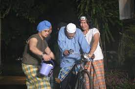 Zombi kilang biskut 2014 full movie. Zombi Kampung Pisang