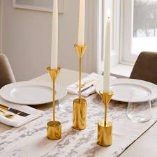 Get free shipping on thousands of home steals that make it easy to refresh your space! Dining Room Table Centerpieces Hgtv