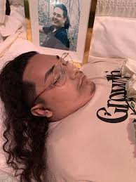 Hellooo again, #NotSoPerfectCovers , this time for the awesome Anne Elin  who has asked me that for a while... I've been trying for almost the last  two hours and this is the