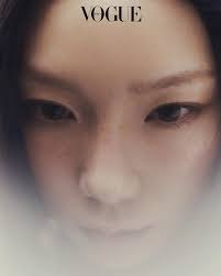 fashion editor DAHYE KIM photographer JONGHA PARK features editor GAYEONG  RYU writer HYUNMIN KIM stylist AHREUM UM hair MINJUNG KYUNG makeup SEYEONG  AHN set SUIN ZEON(Elmar)