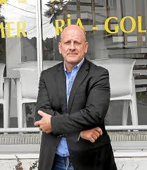 Lorsque vous avez besoin de vous rendre chez le médecin généraliste ou chez votre médecin traitant, vous le docteur de garde vous prévient par téléphone ou par message de son heure d'arrivée, habituellement ces derniers se déplacent la nuit. Le Telegramme Auray Wilson La Maison Medicale De Garde Assure La Permanence