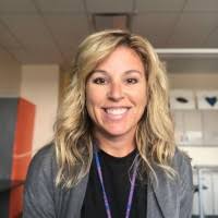 200+ perfiles de «Wendy Elliott