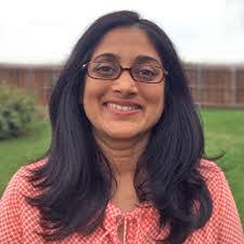 Diane Ponte's Instagram, Twitter & Facebook