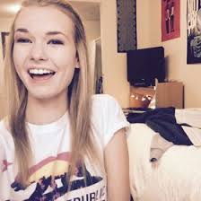 Amelia Dodson (whoismiadodson)