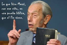 Vídeo: Cristiano Ronaldo ignora a niño que lo quería saludar Los fans de  Lionel Messi, han salido a la defensa del astro argentino, asegurando que  no solo la pulga ha pasado por