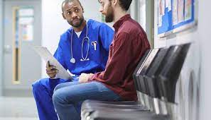 There are no statistics that precisely define how many people in their 30s each year are diagnosed with colon cancer. 7 Colon Cancer Symptoms In Men