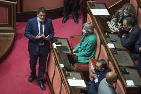 La mediazione di iv e il rischio voto segreto. Qrz9uuza80gi1m