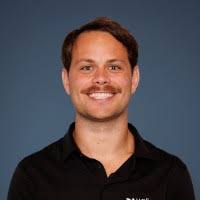 100+ "Vollkommer" profiles