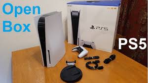 A new report claims to reveal the contents of both the playstation 5 and playstation 5 digital edition boxes when they release later this year. Playstation 5 Open Box Youtube