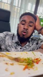 Elton Monday's Instagram, Twitter & Facebook