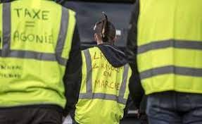 Check spelling or type a new query. Gilets Jaunes Un Manifestant Est Decede Apres Avoir Ete Percute Par Un Camion A Avignon