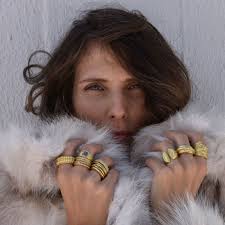 18k Gold dimples ring