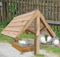 Bain De Poussiere Pour Les Poules Poulailler Abri Poule Poulets De Basse Cour