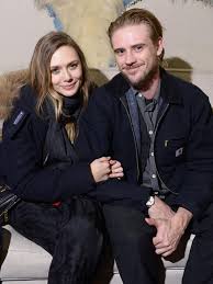Born february 16, 1989 sherman oaks, california. Elizabeth Olsen Trennt Sich Von Boyd Holbrook Intouch