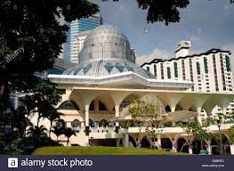Masjid as syakirin), also known as klcc mosque, is a mosque located in the kuala lumpur city centre, kuala lumpur, malaysia. Kuala Lumpur Malaysia Die Wunderschone Masjid Asy Syakirin Moschee In Klcc Park Gelegen Stockfotografie Alamy