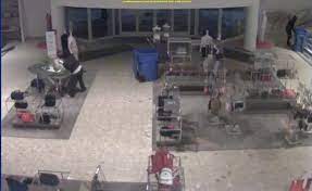 You can see how to get to neiman marcus on our website. Gone In 90 Seconds Police Release Video Of Neiman Marcus Smash And Grab At Oakbrook Center La Grange Il Patch