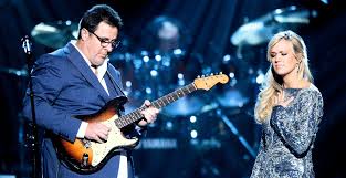 Carrie Underwood & Vince Gill Unite For Unforgettable Rendition Of "How  Great Thou Art"