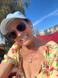 Hey guys! Check out my Air bnb in Bullhead City Arizona! 3 minute drive to  the local Rotary Park with boat launch and 15 minutes to Laughlin!