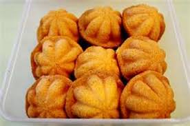Hari ini saya buat kuih hamcimpeng, iaitu kuih tradisional kaum cina. Kuih Tradisi Melayu Resipi Lindahasmi