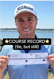 Justin Thomas has the lead at the RBC Heritage in STYLE! JT tied the course  record at Harbour Town Golf Links with a modest 61