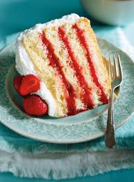 Gateau Vanille Fraises Rhubarbe Ricardo Recipe Strawberry Recipes Summer Cakes Delicious Desserts