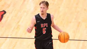 Men's Basketball Loses in Final in Overtime