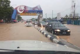 Tiga Negeri Mula Dilanda Banjir Dengan 442 Mangsa Dipindahkan Mersing Cuaca Buruk Berterusan Menyebabka Countries Around The World Around The Worlds Country