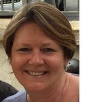 Sara Minton's Instagram, Twitter & Facebook