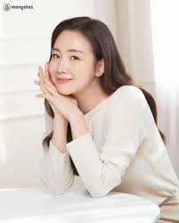 People interested in choi ji woo husband also searched for. Choi Ji Woo Who Became A Mother Looks Like This When Holding A Baby Selected Model For Childcare Products Teller Report